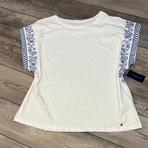 Tommy Hilfiger White Tee Blue Floral Accents NWT 1X